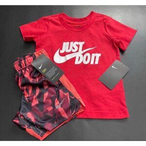 NWT Nike Athletic Set Boys Size 2T